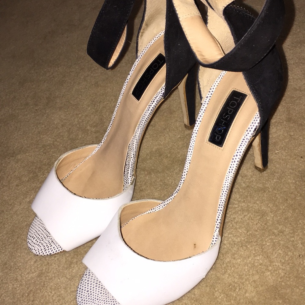 Heels - Picture 2 of 2